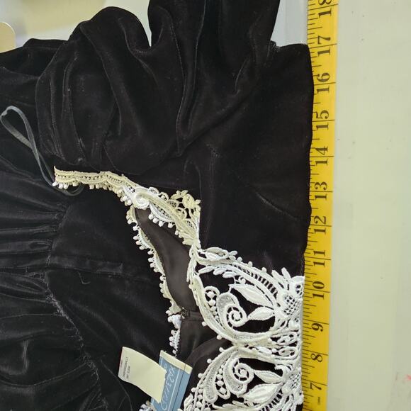 Gunne Sax Dress 7 Velvet V Neck Lace VTg Gothic Romance Puff Short Sleeve Midi - Picture 11 of 13